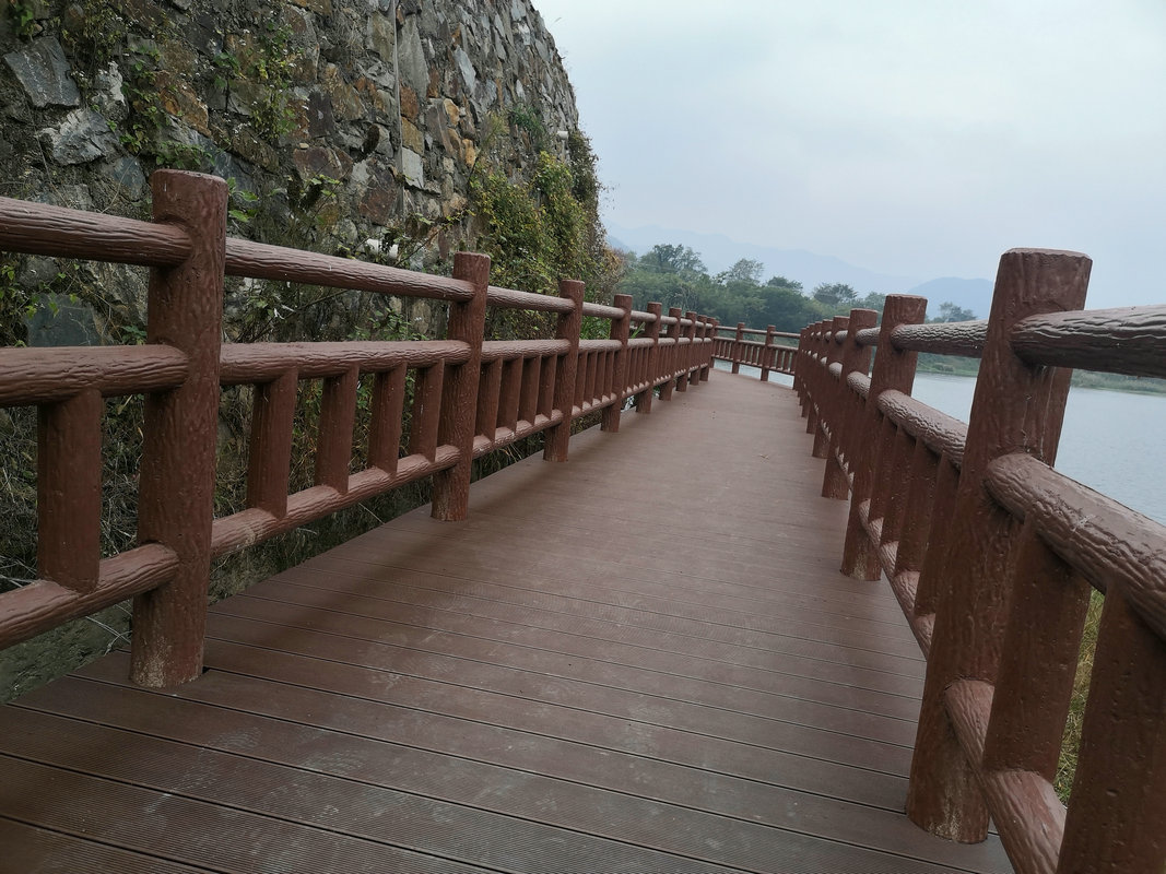 塑木地板栏杆